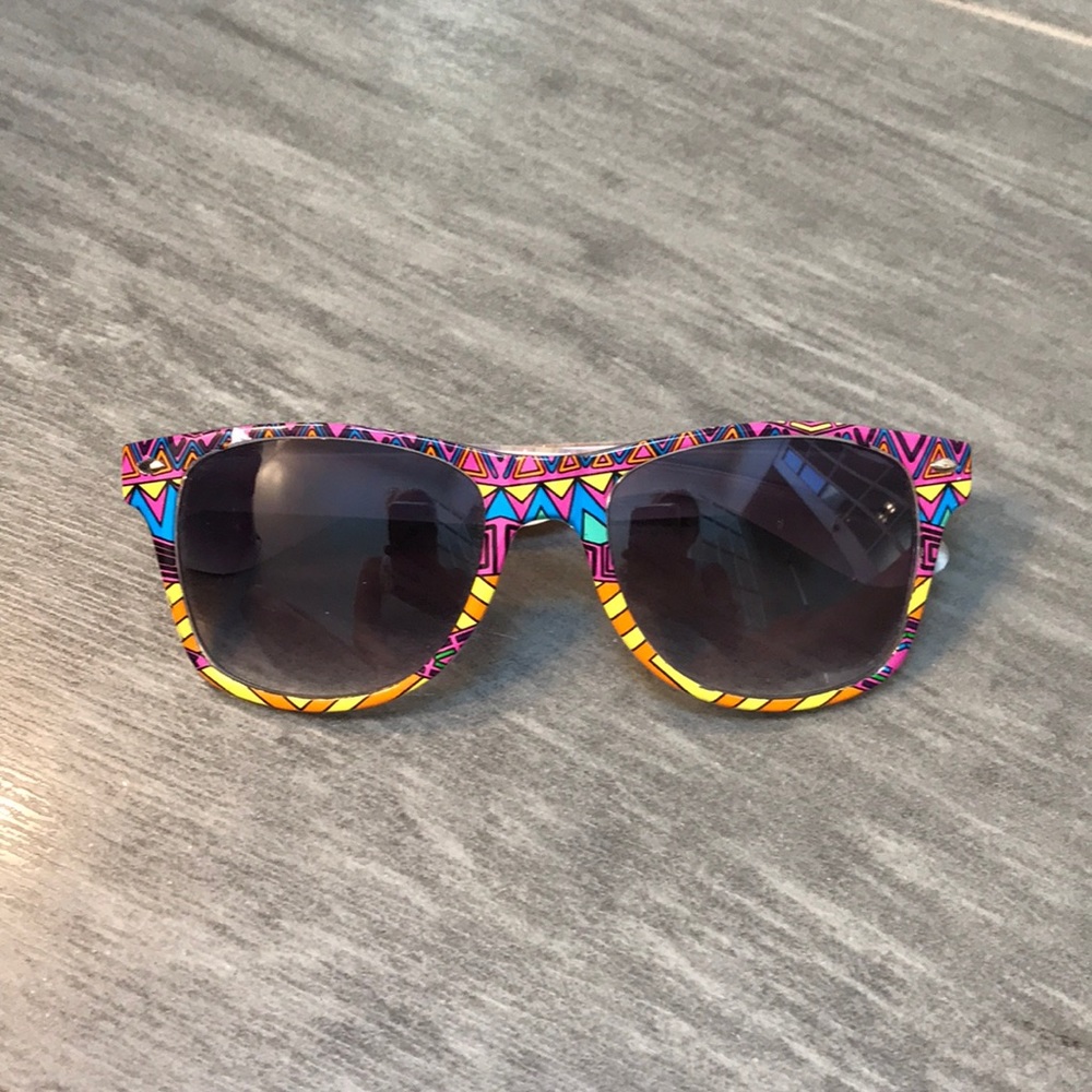 Aztec pattern sunglasses